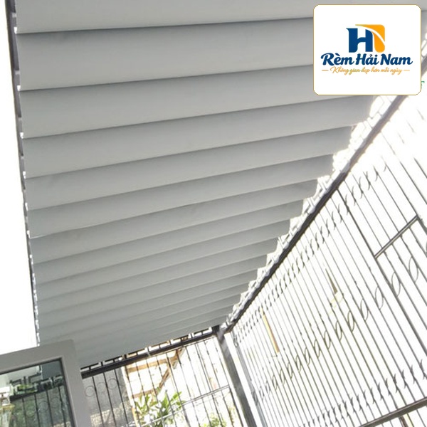 Rèm trần xếp lớp tự động – 2 Ray 1 động cơ – Dưới 10m2