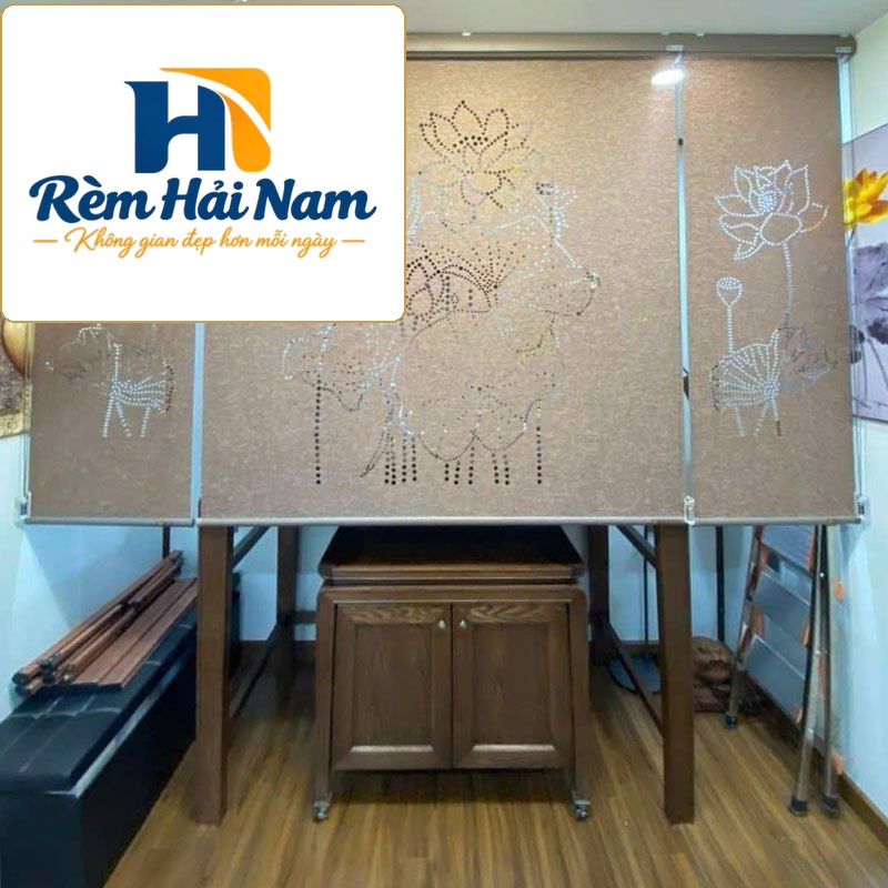 Mành che ban thờ đẹp khắc laze họa tiết hoa sen KHS33