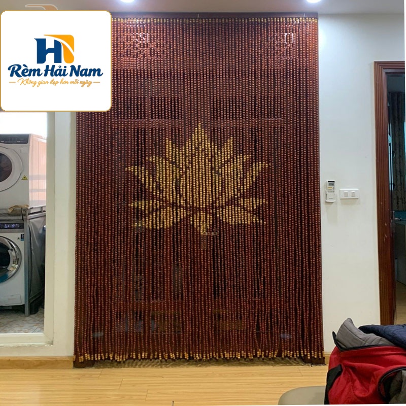 Rèm che phòng thờ đẹp bằng hạt gỗ RHG70