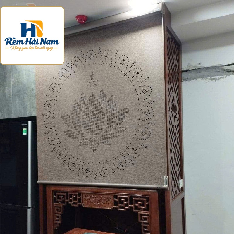 Rèm cuốn che bàn thờ khắc laze họa tiết hoa sen KHS48