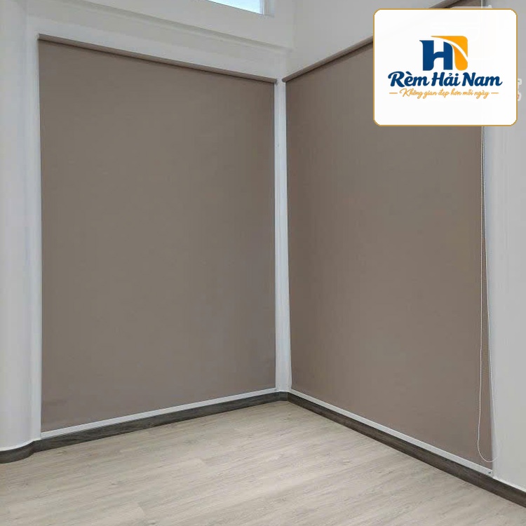 Rèm cuốn văn phòng giá rẻ mã RVP21