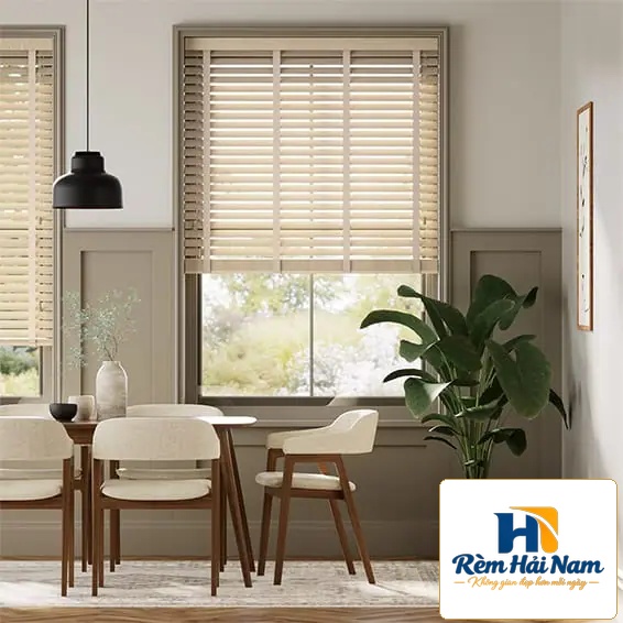 Rèm nhựa giả gỗ hãng Sankaku bản 5cm hệ 2 dây mã SKK21