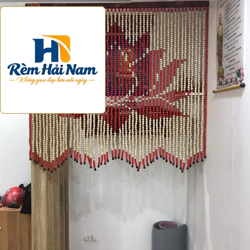 Rèm phòng thờ bằng hạt gỗ hợp phong thủy RHG56