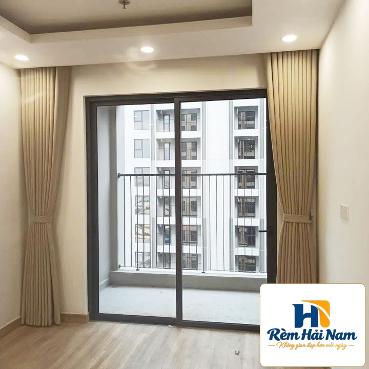 Rèm vải dày dặn – Cản nóng siêu hiệu quả